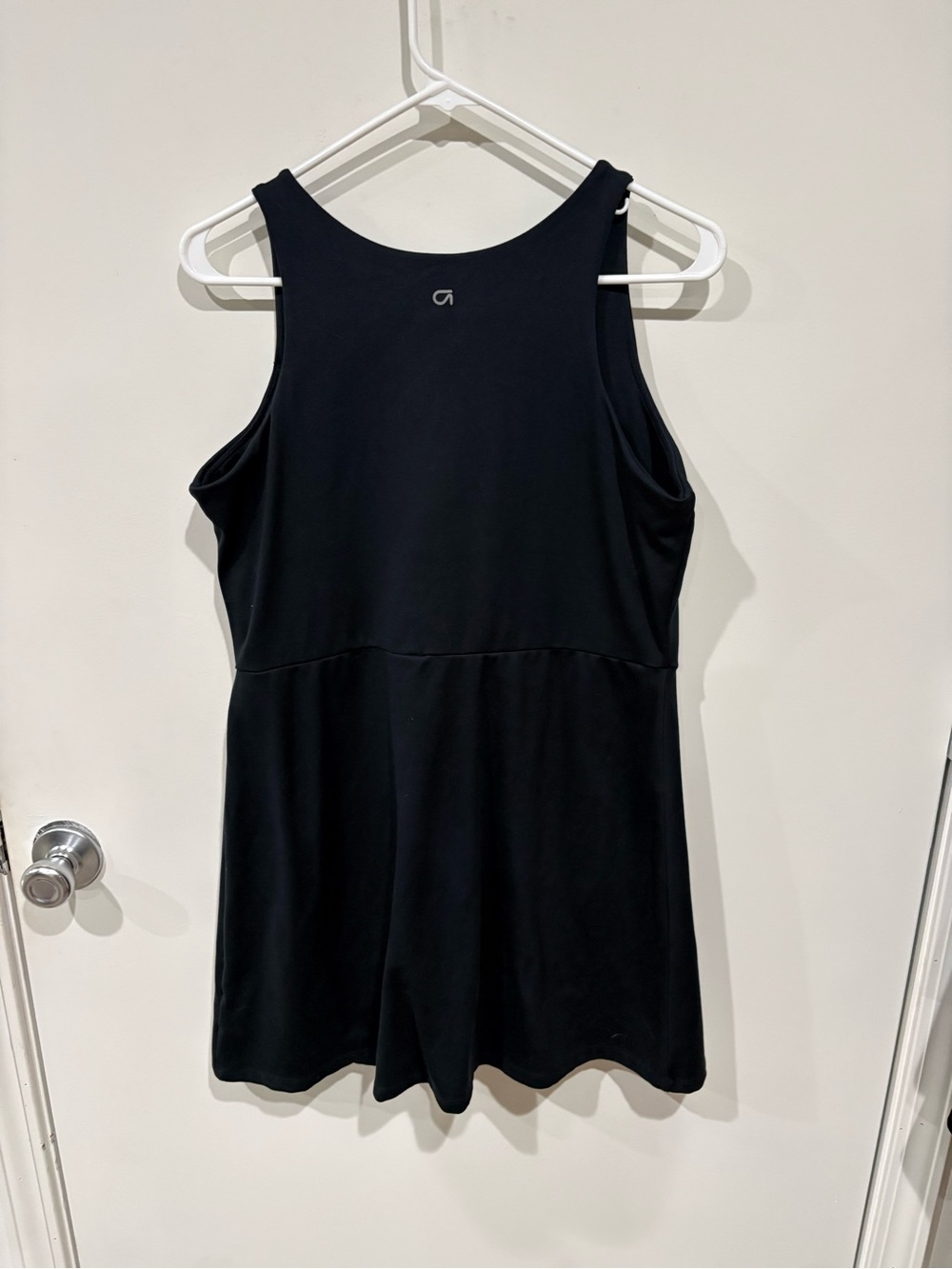 GapFit Black Sleeveless V-Neck Active Dress with Shorts Size L - Picture 4 of 6